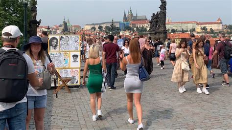 21 Czech Streets .